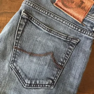 Jacob Cohen blue jeans in denim di cotone+elastan Colore denim blu délavé Taglia W36