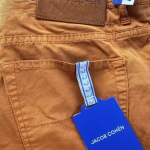 Jacob Cohen pantaloni in cotone+elastan Colore senape Taglia W34