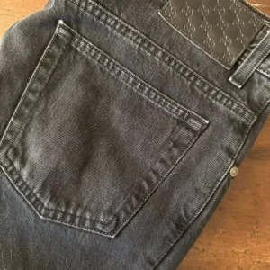 Gucci adulto unisex, blue jeans in denim di cotone Colore nero Taglia 46 IT
