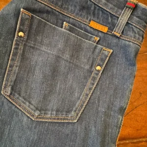 Gucci, blue jeans in denim di cotone+elastan Colore blu Taglia 50 IT