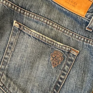 Gucci blue jeans in denim di cotone Colore blu délavé Taglia 52 IT