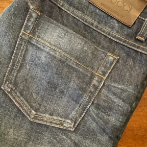 Gucci, blue jeans in denim di cotone Colore blu Taglia 48 IT