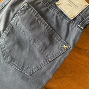 Tramarossa, pantaloni in cotone + elastan Colore blu scuro Taglia W33