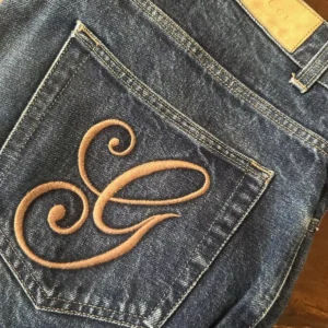 Gucci, blue jeans in denim di cotone Colore blu délavé Taglia 50 IT