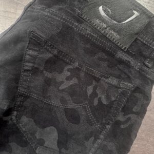 Jacob Cohen pantaloni in caldo cotone+elastan Colore nero camouflage Taglia W34