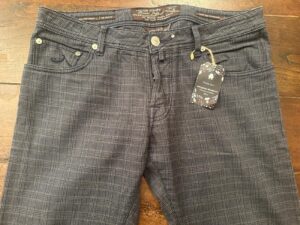 Jacob Cohen, pantaloni in caldo cotone Principe di Galles a fondo grigio W36 - immagine 2