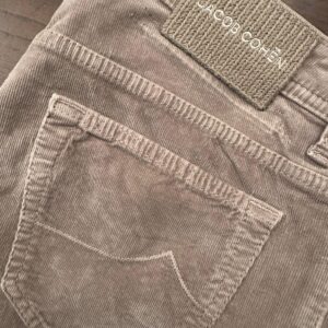 Jacob Cohen, pantaloni in velluto di cotone Colore beige/sabbia Taglia W33