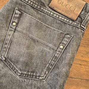 Gucci, blue jeans in denim di cotone Colore nero délavé Taglia 46 IT