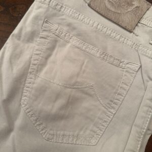 Jacob Cohen pantaloni in cotone + elastan Colore bianco/panna Taglia W34