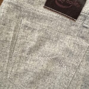 Jacob Cohen pantaloni in pura lana vergine Colore grigio Taglia W42