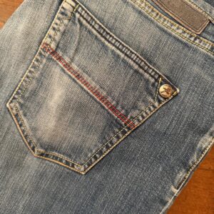 Tramarossa, blue jeans in denim di cotone+elastan Colore blu délavé Taglia W36