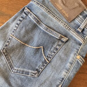 Jacob Cohen, blue jeans in denim di cotone+elastan Colore blu délavé Taglia W33
